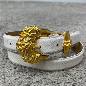 Vintage Karen Callan Brushed Gold Buckle Cream Leather Belt size M Carlisle